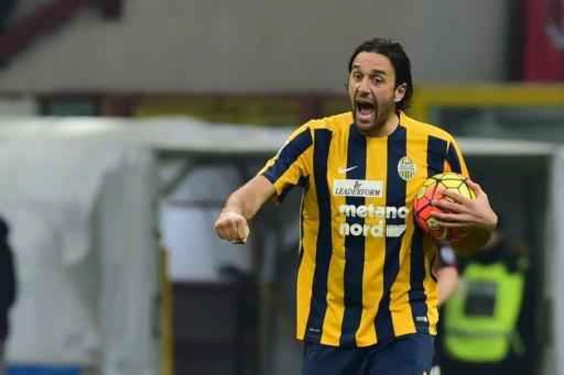 Luca Toni hangt voetbalschoenen aan de haak