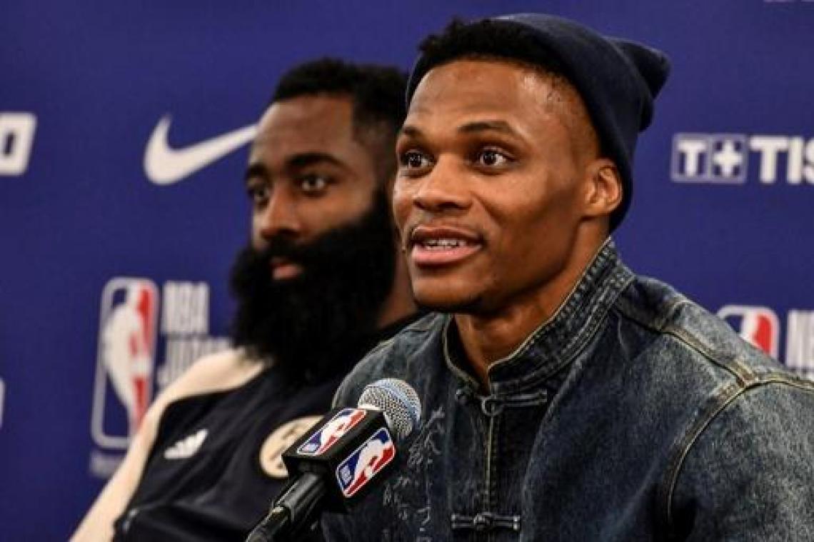 Russell Westbrook leidt Houston naar zege tegen LA Lakers