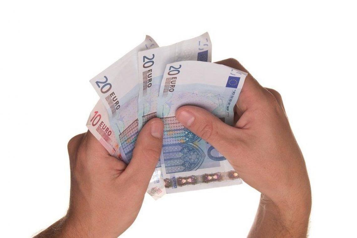 Een op de vier Belgen begrijpt niet wat er op zijn loonbrief staat