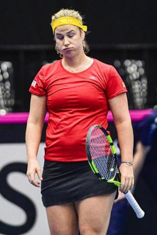 Fed Cup - Bonaventure laat 3 matchballen liggen tegen Putintseva, Kazachstan komt langszij