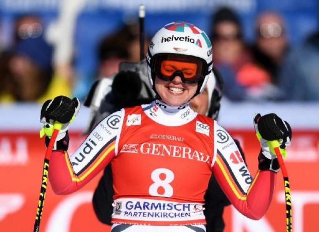 Viktoria Rebensburg skiet naar zege in afdaling Garmisch-Partenkirchen