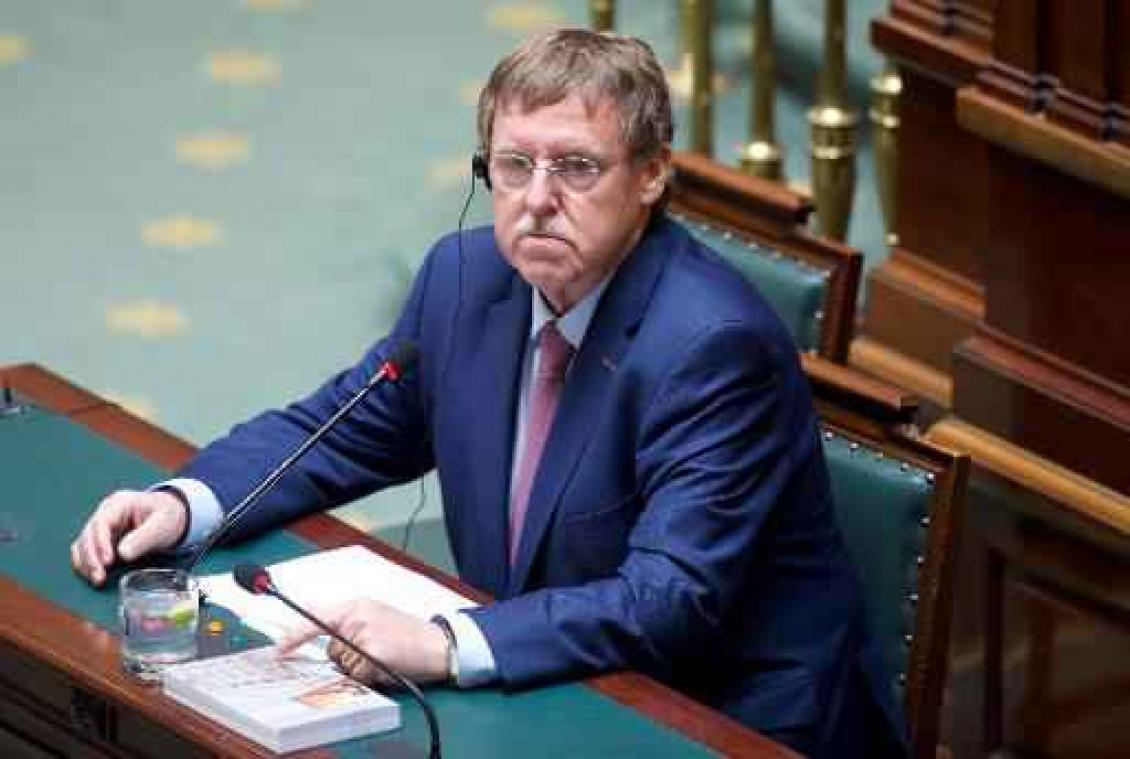 Voorstel Bracke trekt pensioenen parlementsleden meteen gelijk