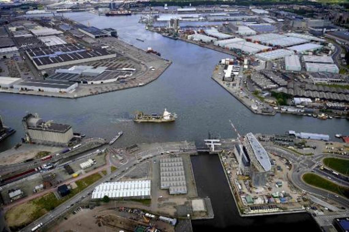 Oude Antwerpse graanmagazijnen gaan tegen de vlakte voor Oosterweelverbinding