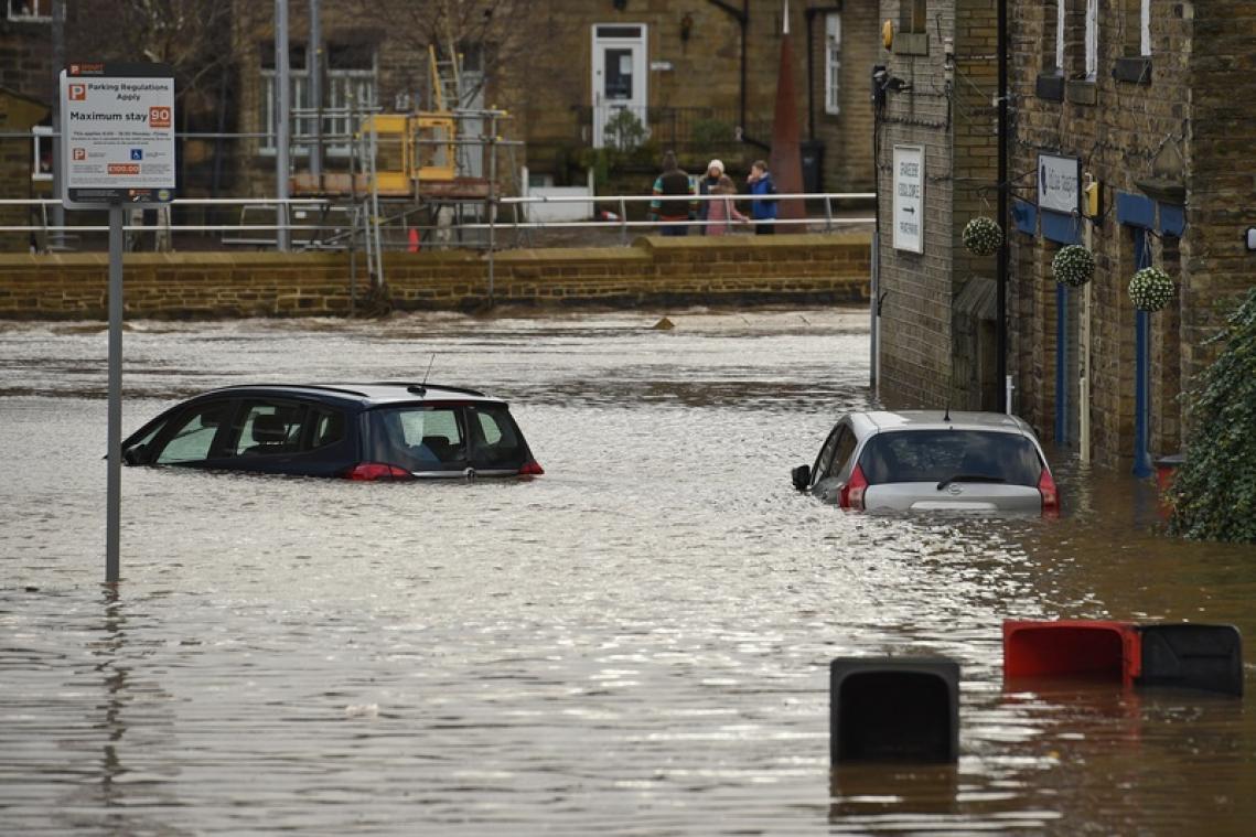 IN BEELD. Storm Ciara trekt langzaam weg en laat spoor van schade achter