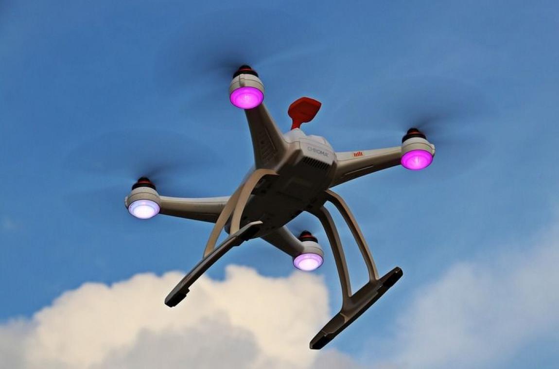 Australiërs in quarantaine laten wijn leveren met drone