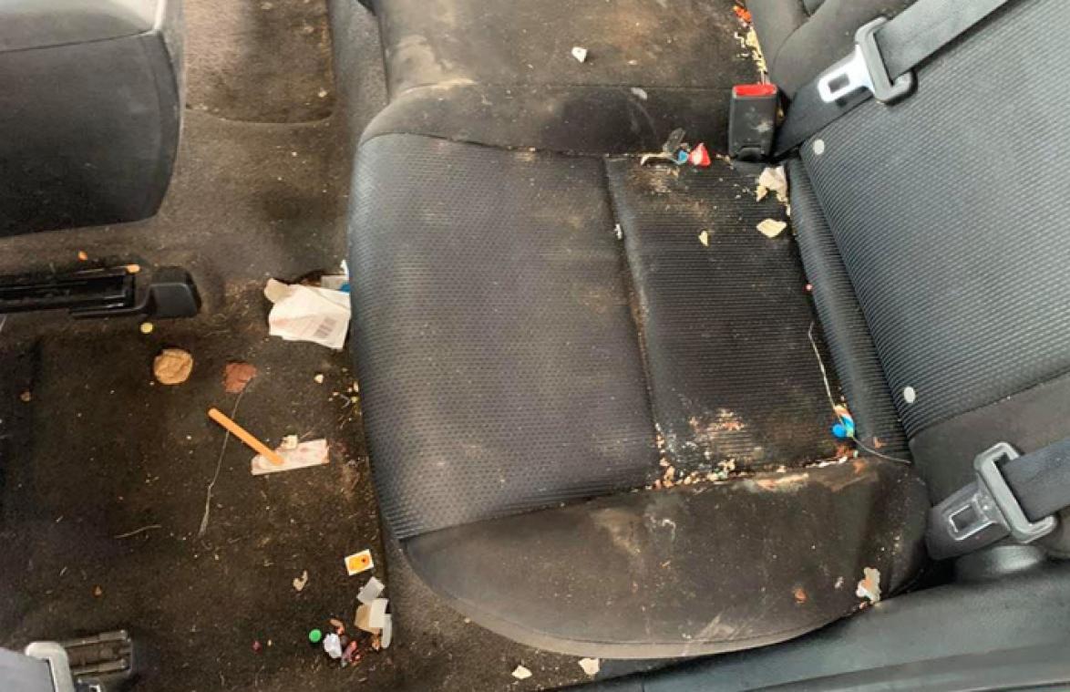 'Vuilste auto ter wereld' wordt eindelijk gekuist. Het resultaat is verbluffend!