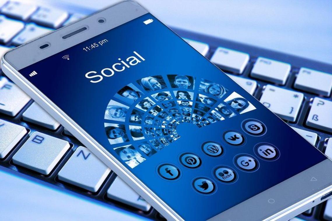 Gebruik van 'stalkerapps' in Nederland neemt toe