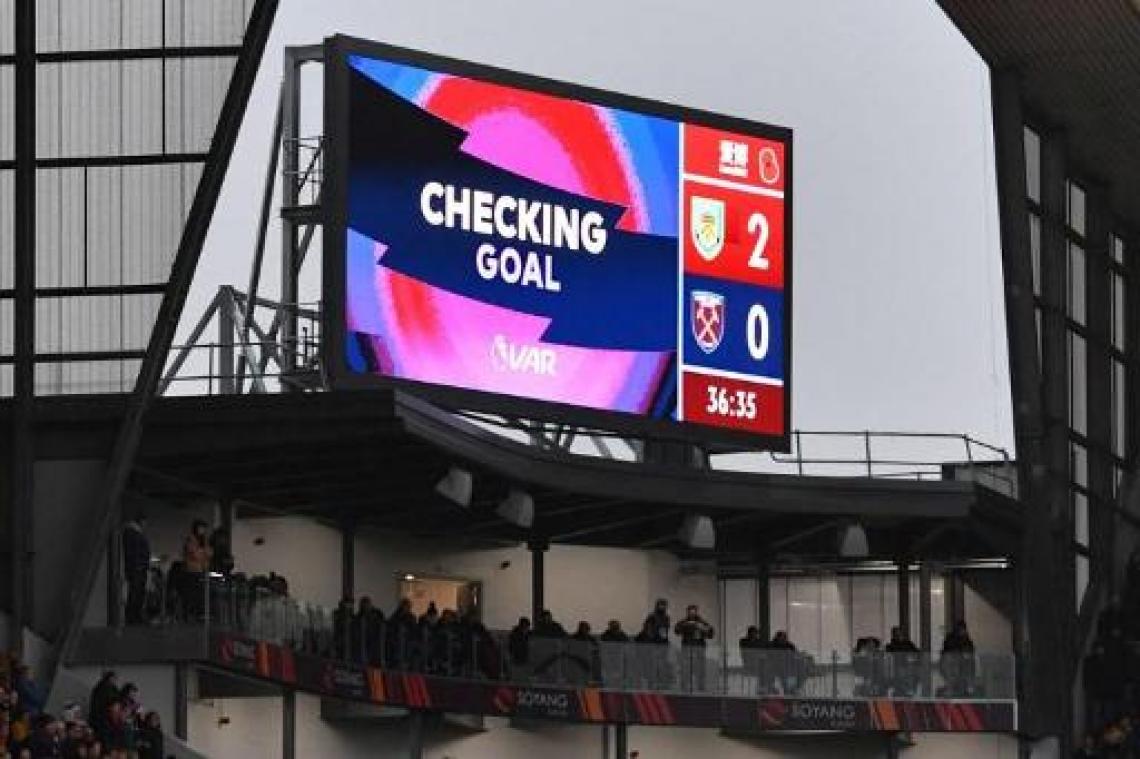 Extra camera's op achterlijn tijdens play-offs