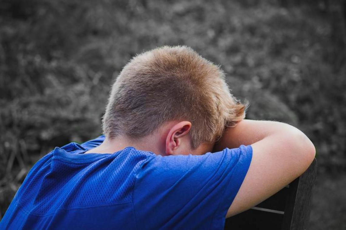 Sadistische ouders veroordeeld voor ongekende folteringen bij zoon: "Er groeiden planten uit zijn knieën"