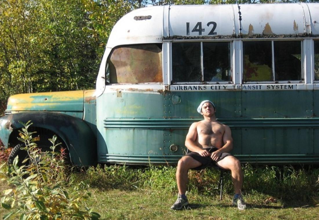 Opnieuw hikers gered in Alaska na bezoek aan beroemde bus uit 'Into the Wild'