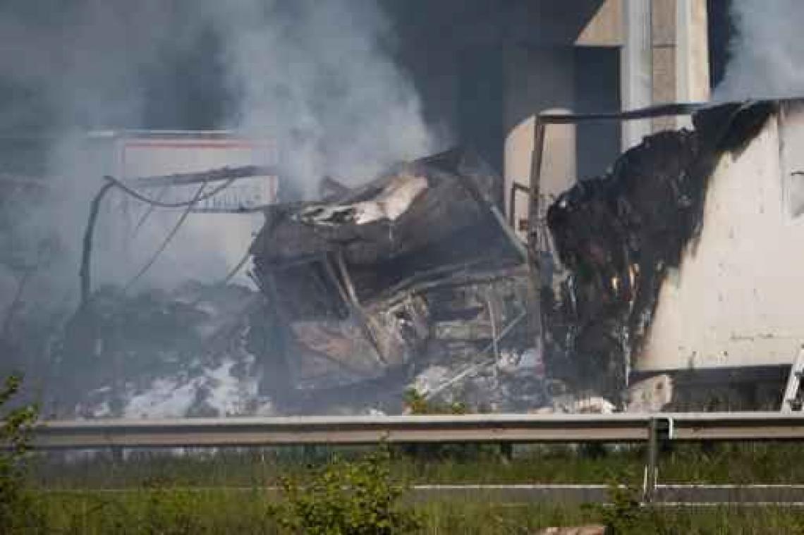 Dodelijk ongeval E17: trucker reed in op file