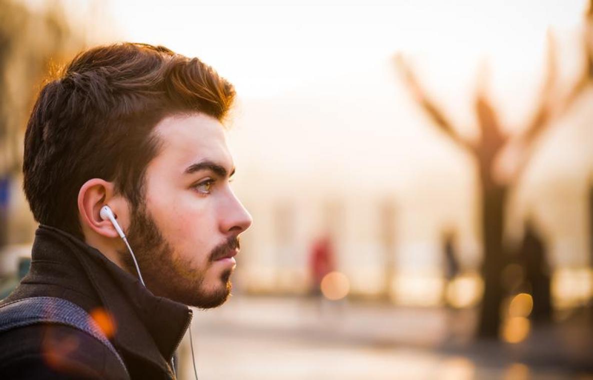 Onze hersenen verwerken muziek en spraak op een andere plaats