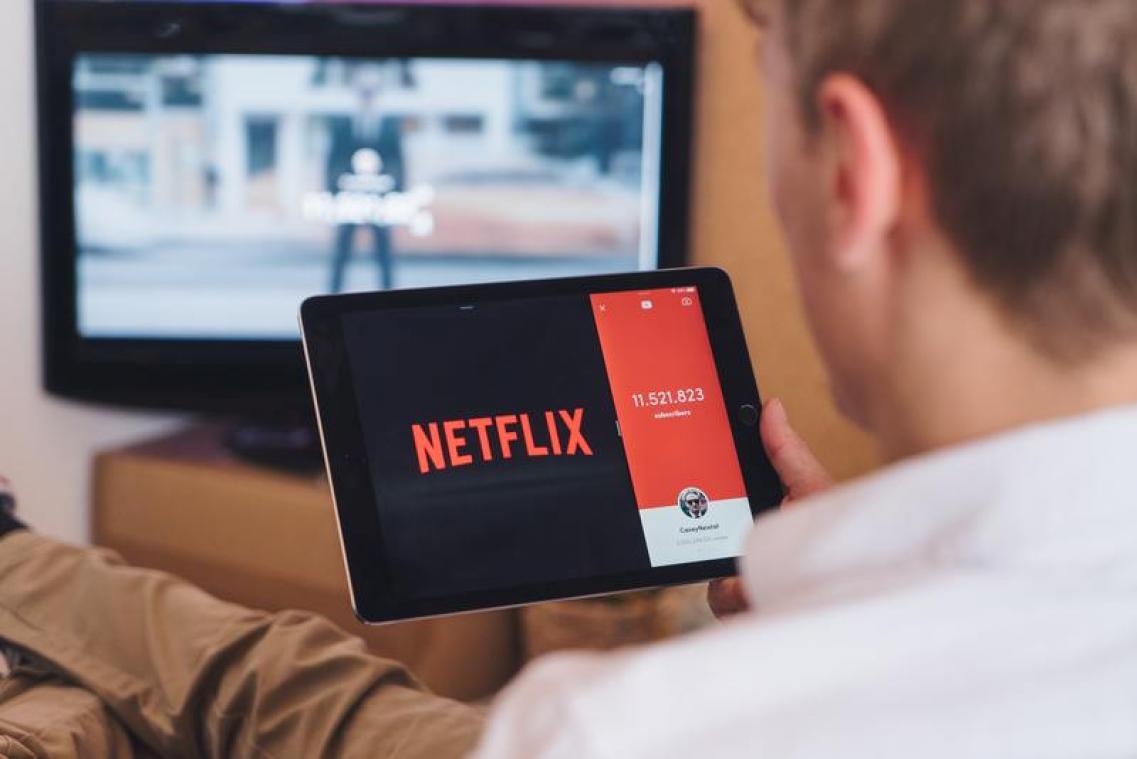 Aandelen Netflix gaan de hoogte in door coronavirus