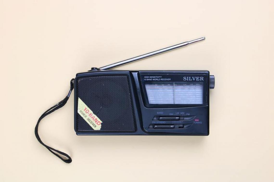 Qmusic en Studio Brussel lanceren radioprogramma over coronavirus.