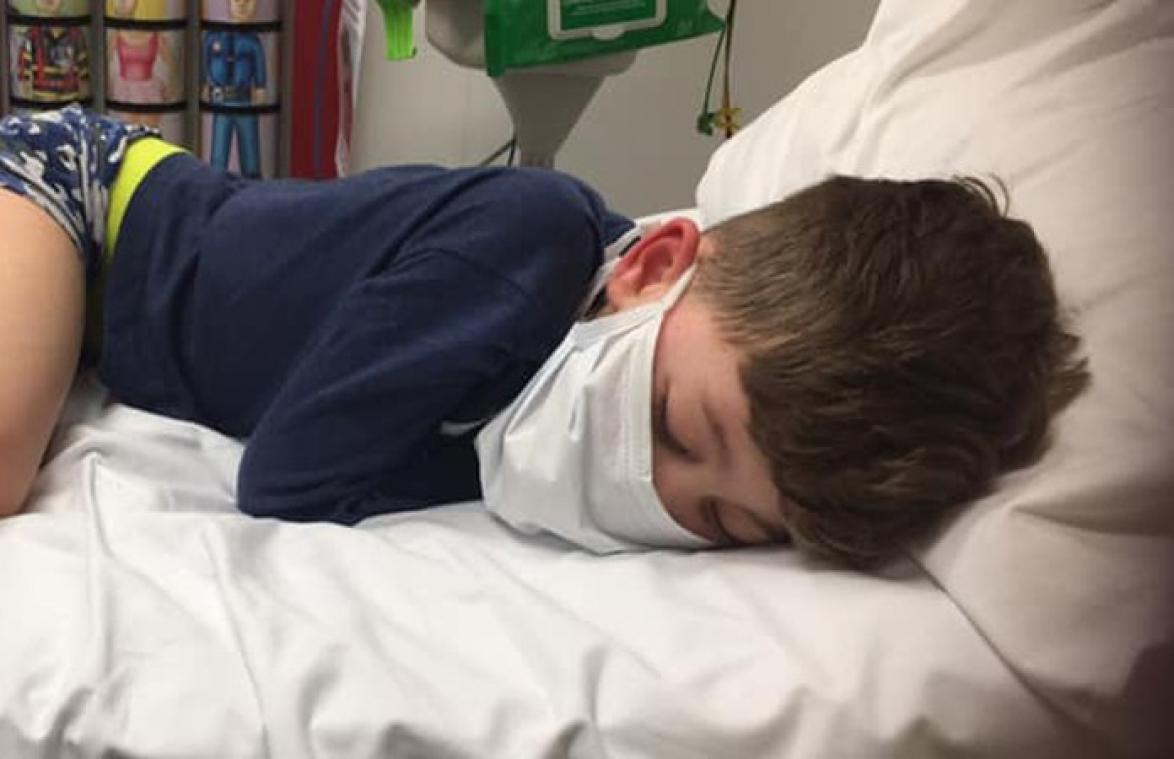 Jongetje (5) opgenomen met coronavirus: "Mama, ga ik nu sterven?"
