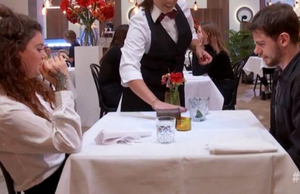 VIDEO. Gênant momentje tijdens 'First Dates': "Ik vind het splitten van de rekening walgelijk"