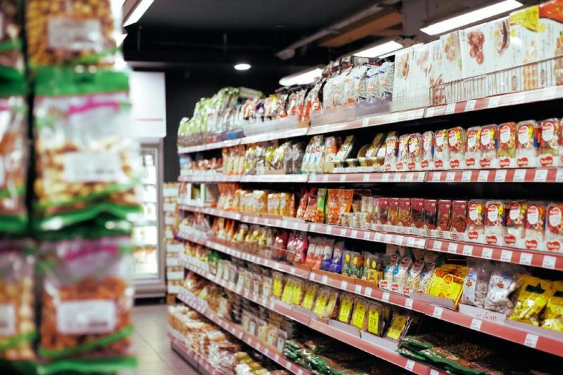 BIZAR. Vrouw gearresteerd nadat ze belangrijke coronamaatregel breekt in supermarkt