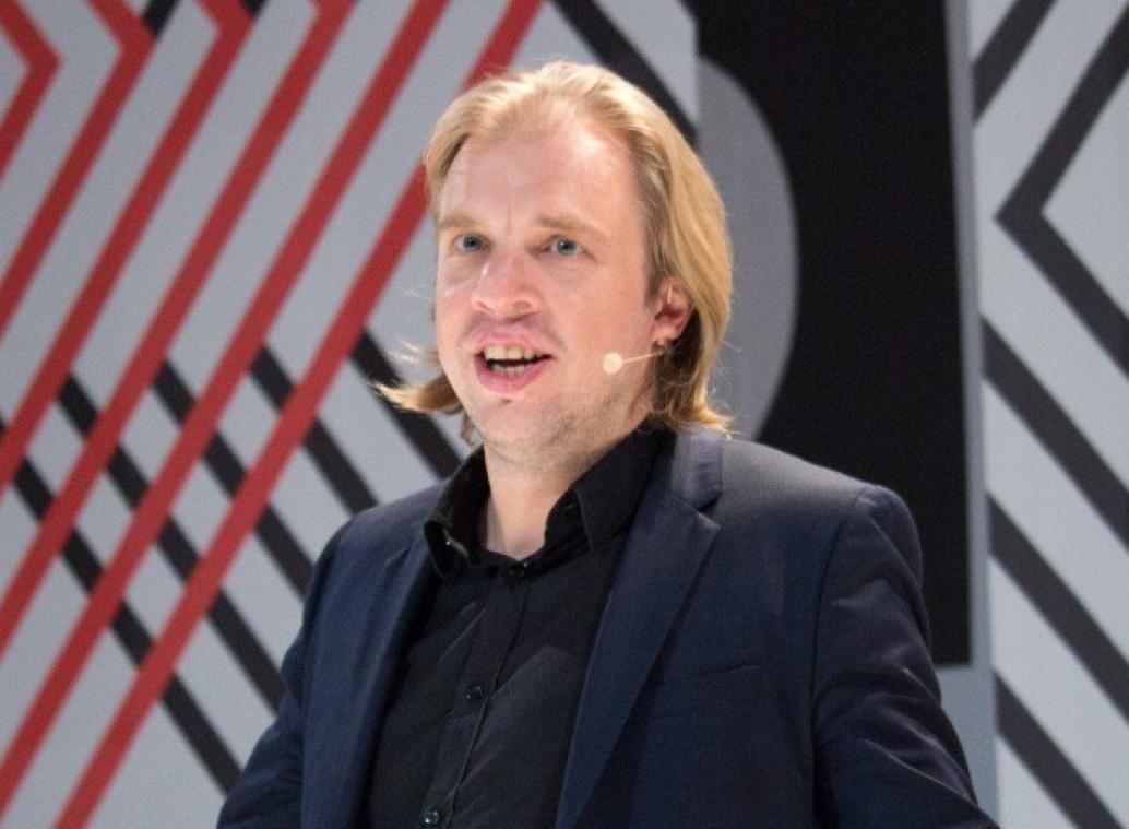 Lach met Jan Jaap van der Wal en Kamal Kharmach via de eerste Vlaamse comedystreamingdienst