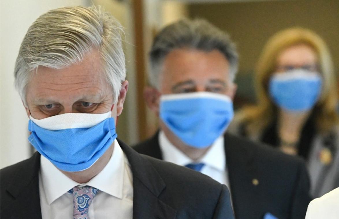Belgische bedrijven produceren mondmaskers: "Indien nodig kunnen we alle Belgen van maskers voorzien"
