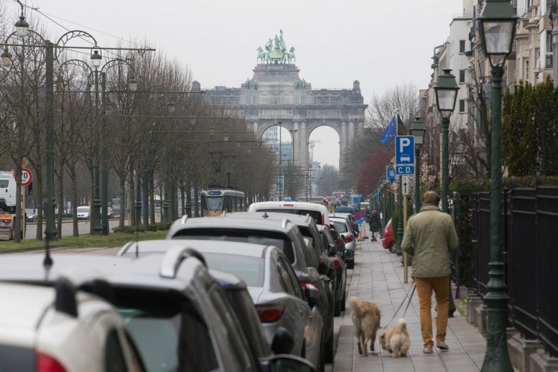 Staatsveiligheid waarschuwt voor 'het verborgen gevaar van COVID-19'
