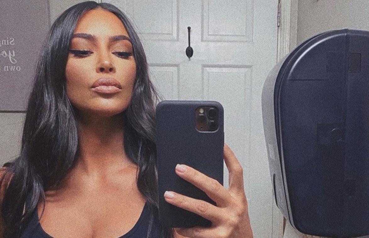 Kim Kardashian blundert alweer op Instagram. Zie jij wat er 'aan de hand' is?