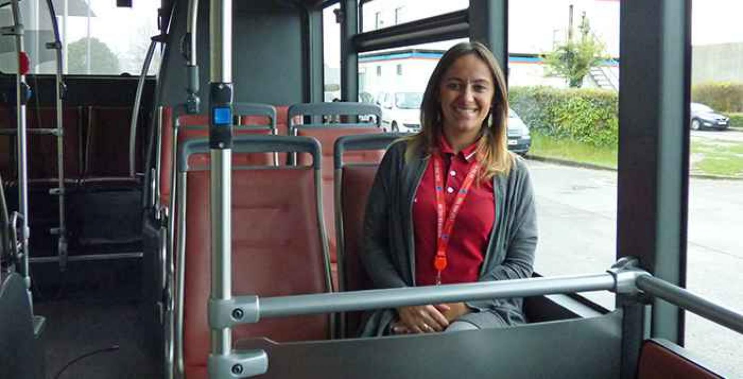 «Met een bus rijden is helemaal niet saai!»