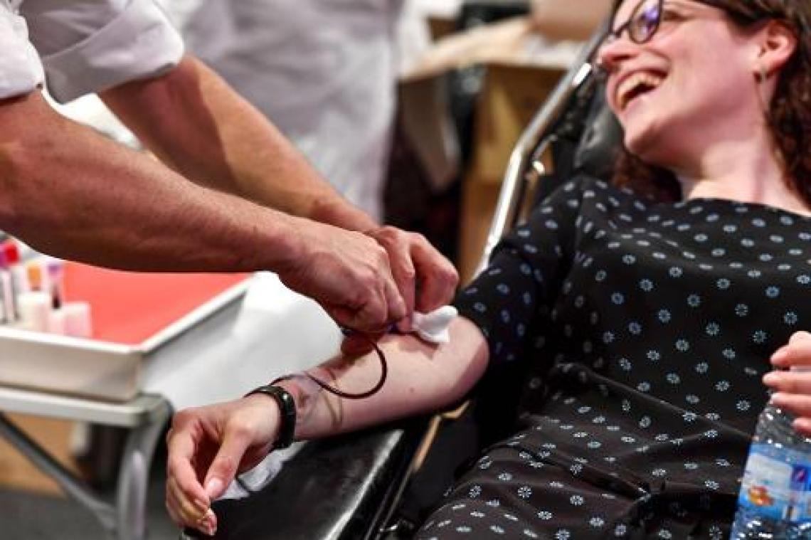 Rode Kruis doet oproep aan bloeddonoren: "Tekort dreigt tijdens verlengd weekend"