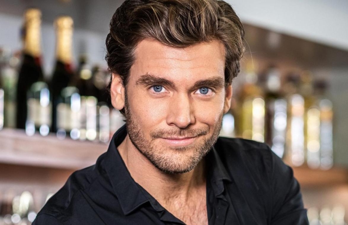 Populaire 'First Dates'-barman getrouwd: "Dag om nooit te vergeten"