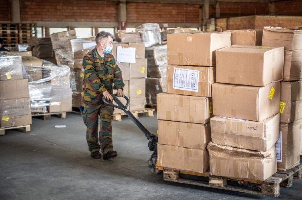 Mondmaskers van Defensie voldoen niet aan veiligheidsnormen