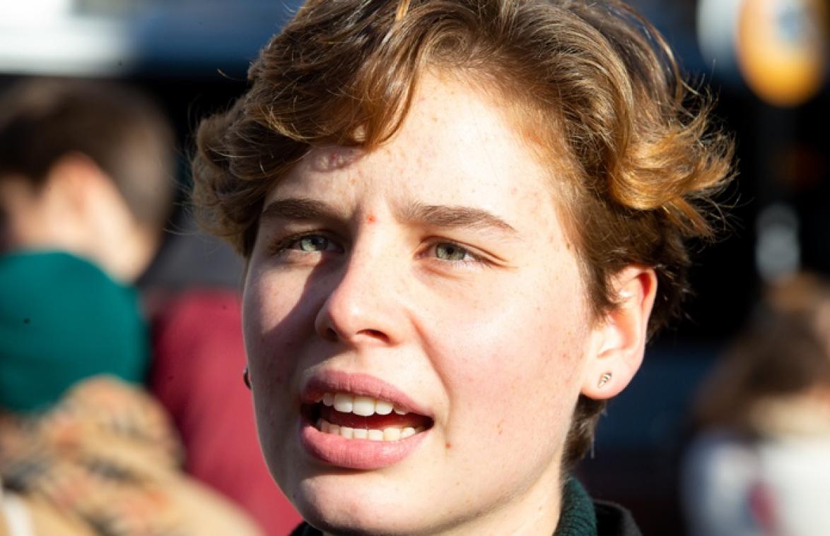 Anuna De Wever woedend na korte vlucht Lydia Peeters: "Begrijpt u het nu écht niet!?"
