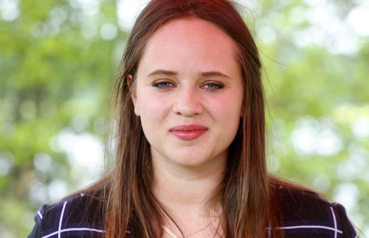 'Thuis'-actrice over vunzige berichten: "Zoeken sommige vrouwen dat niet een beetje op?"