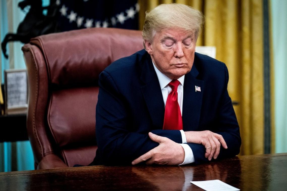 Trump koopt wereldwijde stock waardevol coronamedicijn remdesivir op