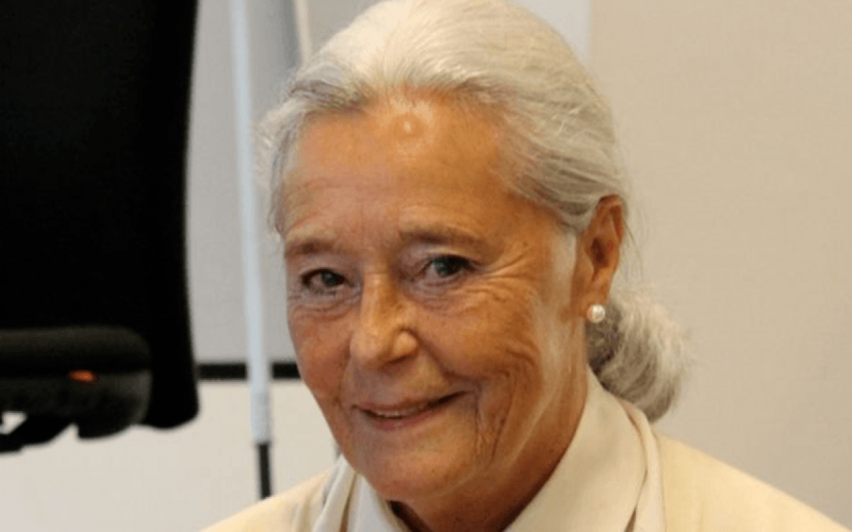 BOOKS. Boek van de maand: Overleven na de holocaust  Rosine De Dijn