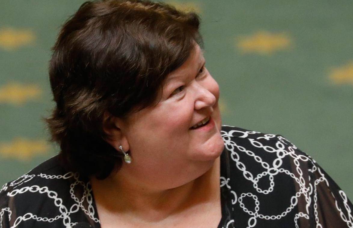Dochter van Maggie De Block bevallen van eerste kindje (foto's)