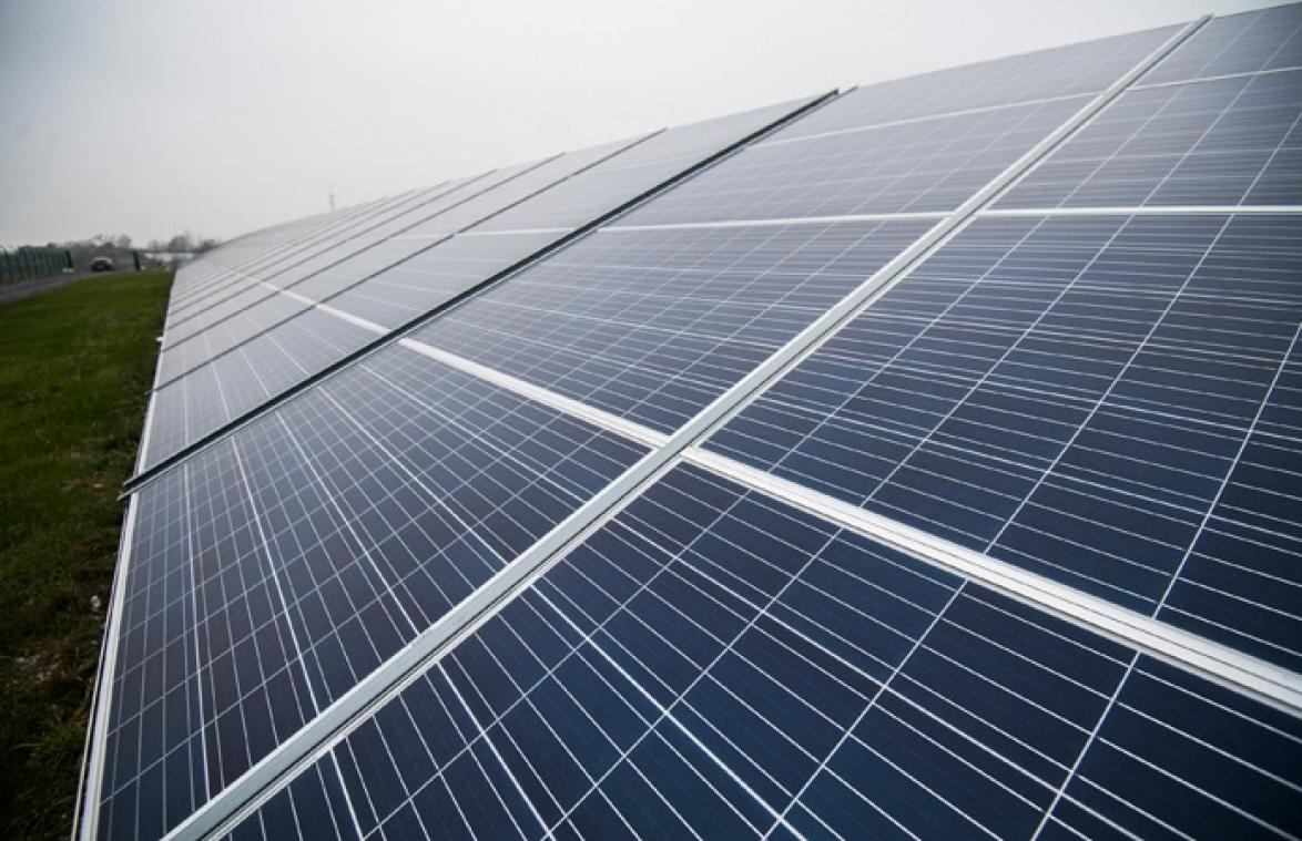 Laatste kans om voordelig zonnepanelen aan te schaffen, maar er zit ook een addertje onder het gras