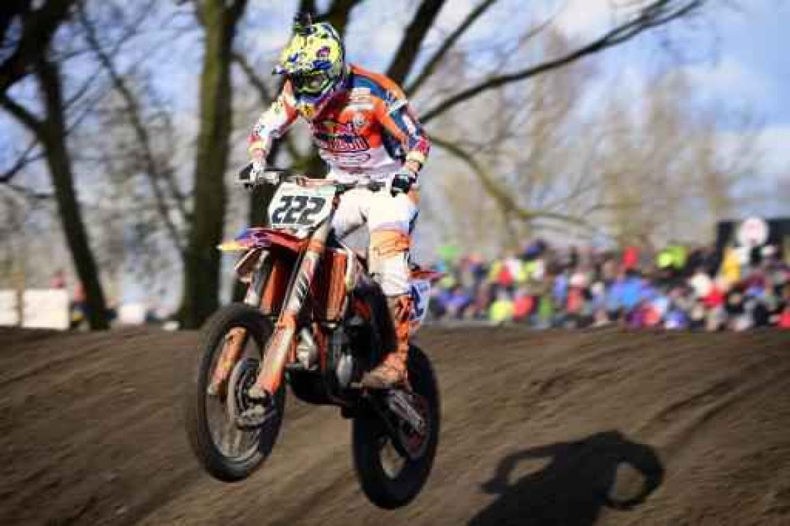 Cairoli wint eerste reeks in Duitsland, Strijbos is vijfde