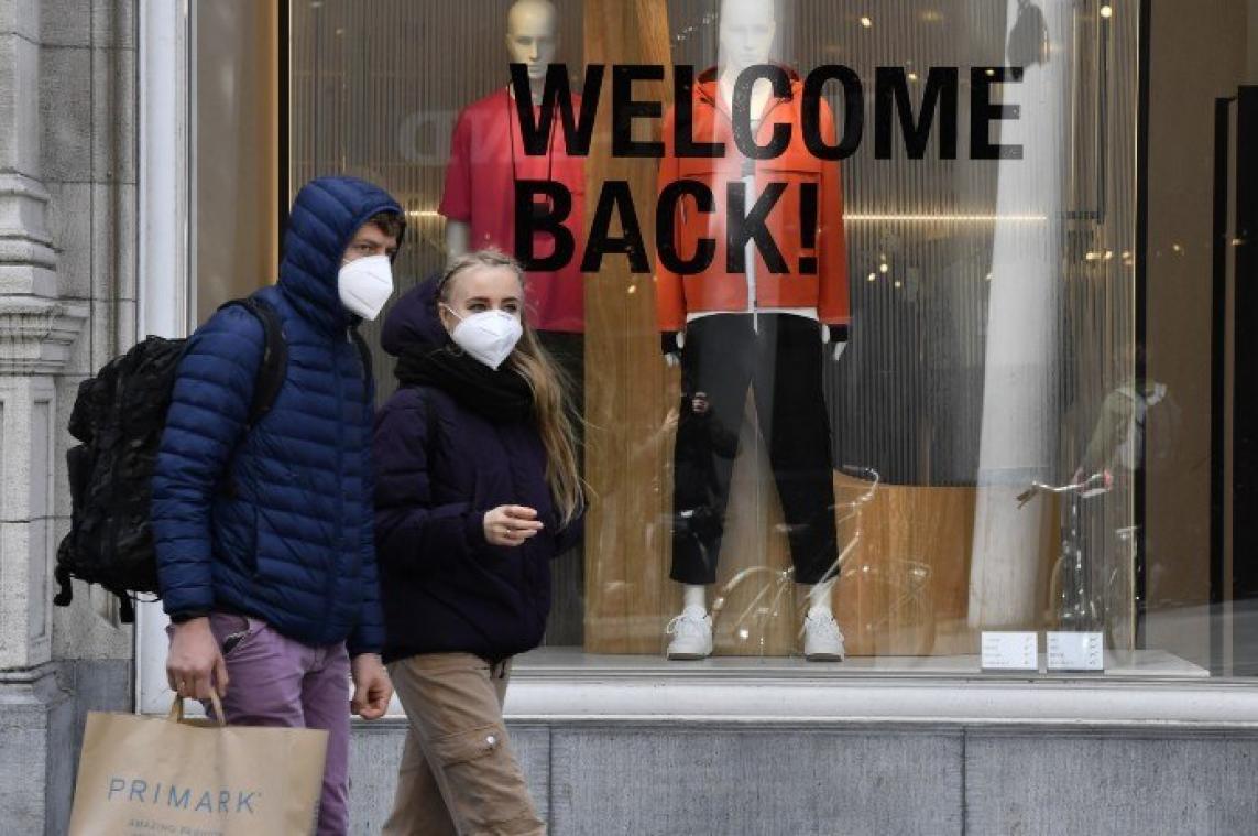 "Versoepeling individueel shoppen komt soldenverkoop onmiddellijk ten goede"