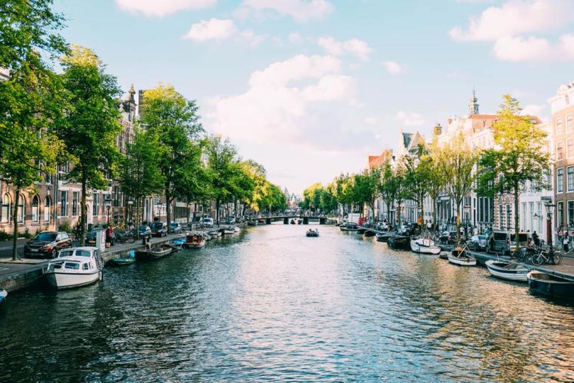 Nederlandse Spoorwegen zetten vaart achter snellere treinverbinding Brussel-Amsterdam
