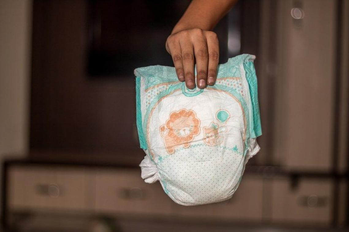 BIZAR. Man verliest job omdat hij stiekem graag pampers draagt