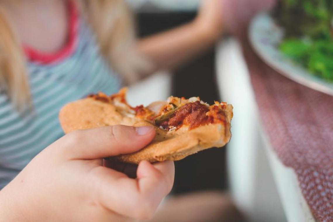BIZAR. In dit restaurant kan je pizzakorsten bestellen