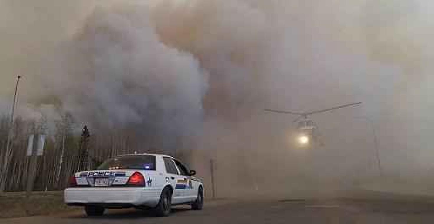 Vuur verspreidt zich minder snel in Fort McMurray, al 1610 km2 verwoest