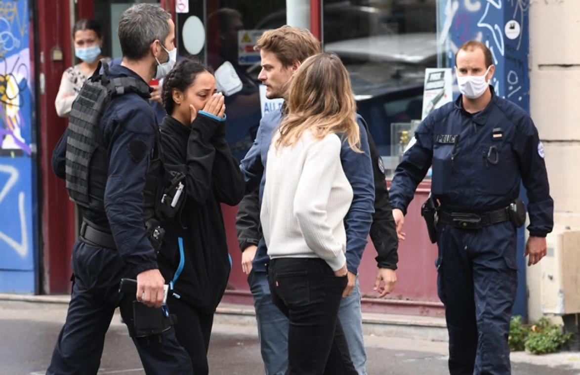 Meerdere mensen gewond bij steekpartij vlakbij Charlie Hebdo