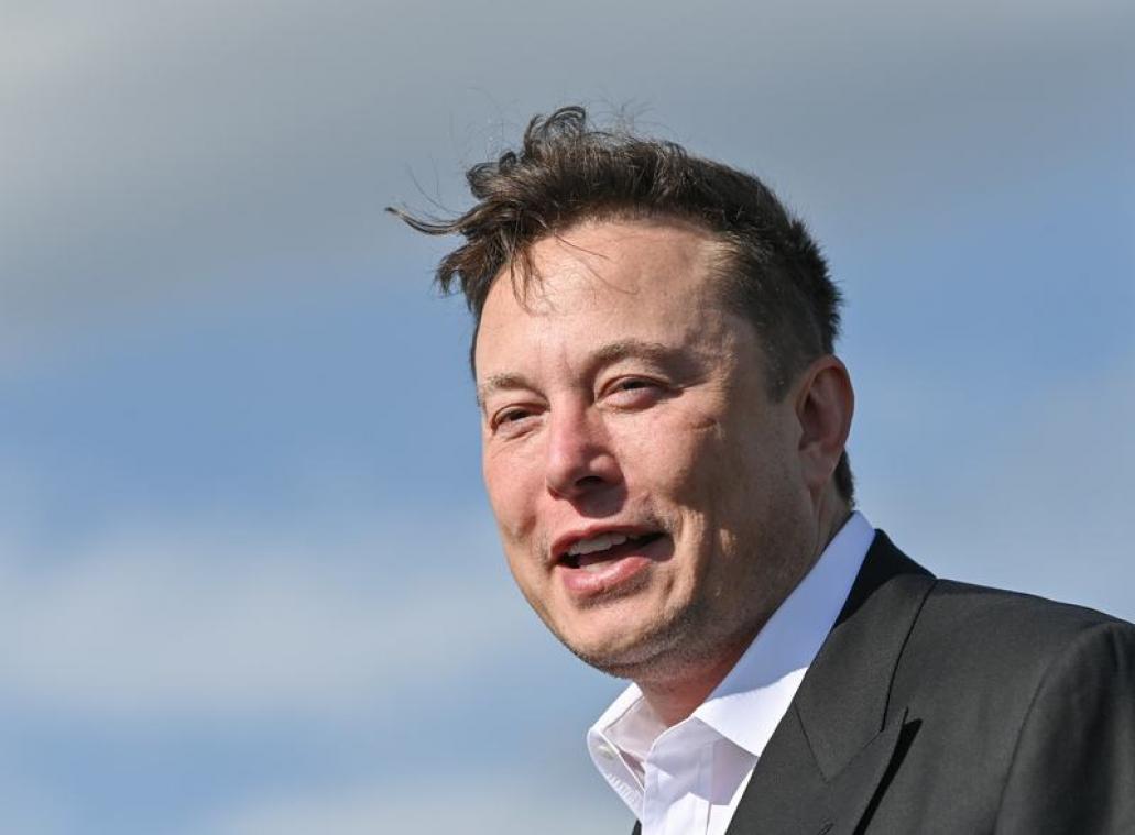 Elon Musk zal coronavaccin weigeren: "Dood moeten we allemaal"
