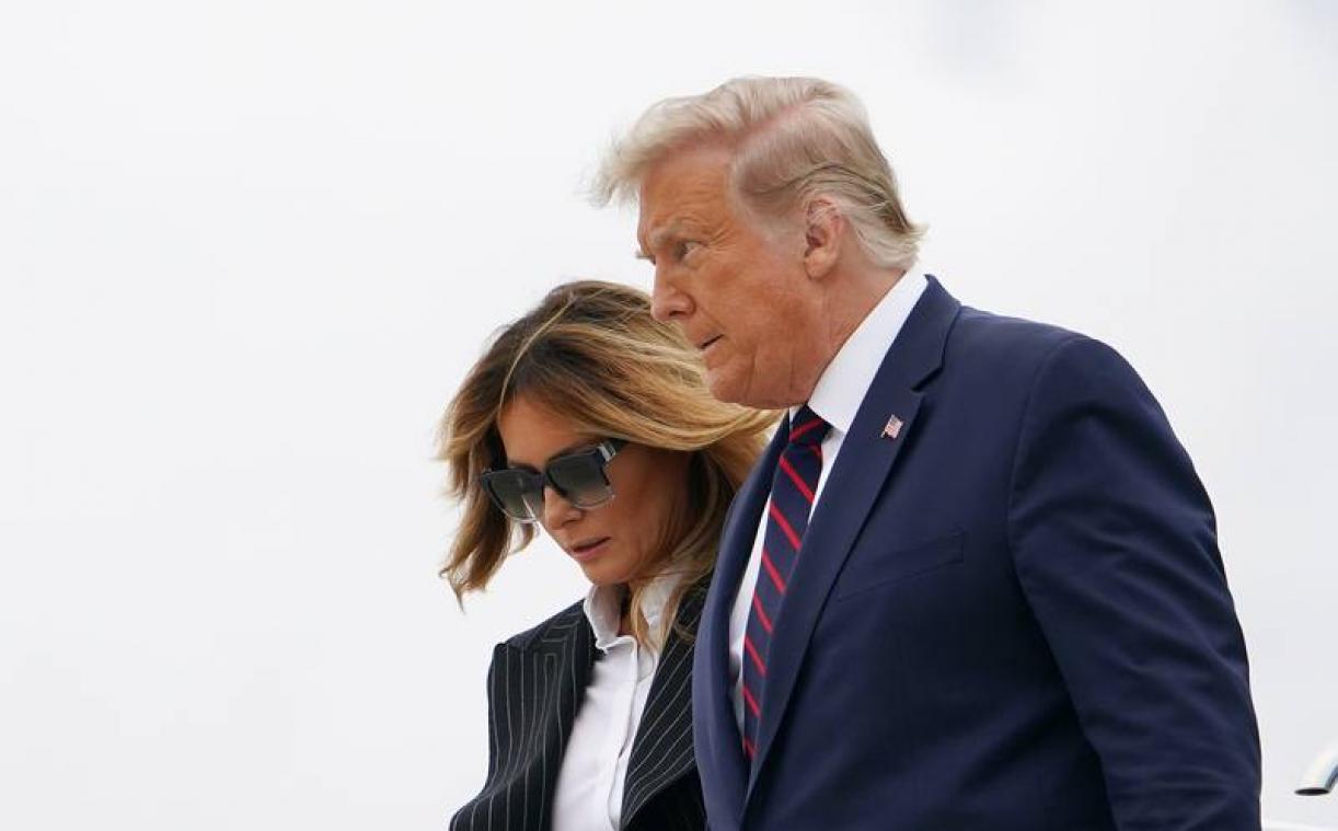 Amerikaanse president Donald Trump en vrouw Melania testen positief op coronavirus