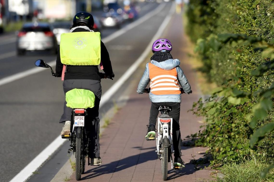 Waarop moet je letten om veilig te fietsen?