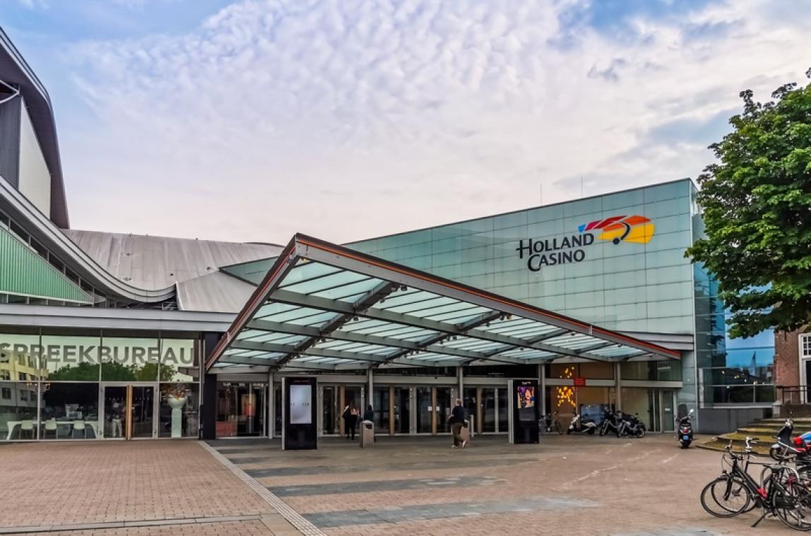 BIZAR. Man verliest enorme bedragen in het casino en wil vervolgens het casino opblazen