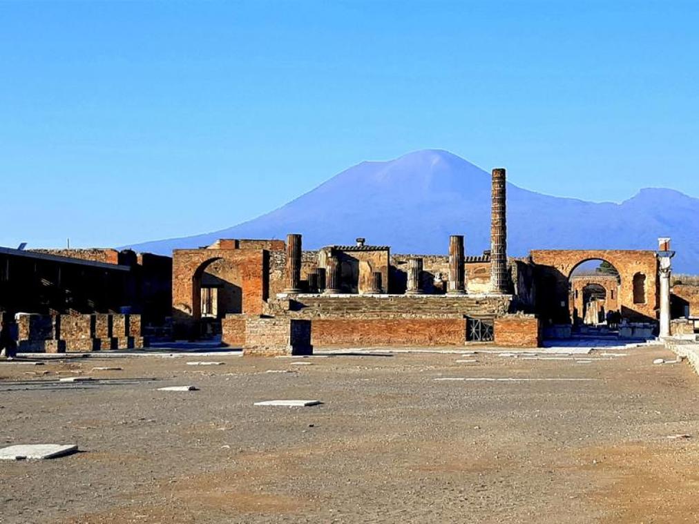 BIZAR. Daarom sturen toeristen hun gestolen artefacten van Pompeii terug