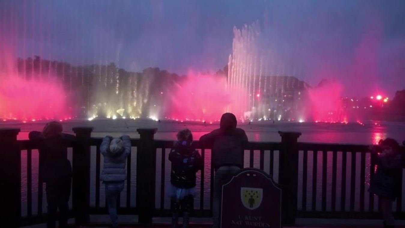Efteling-bezoeker wil geen afstand houden en gaat door het lint: "Ik sla je knock-out" (video)