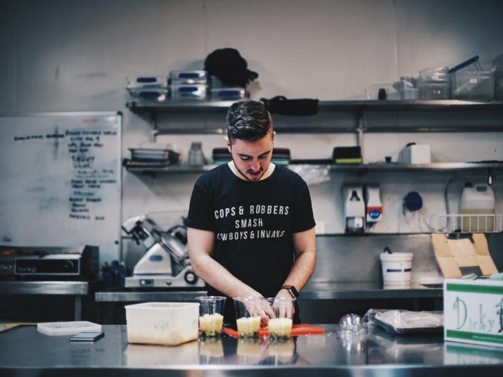Men Make Dinner Day: één man op drie weet zich geen raad in de keuken