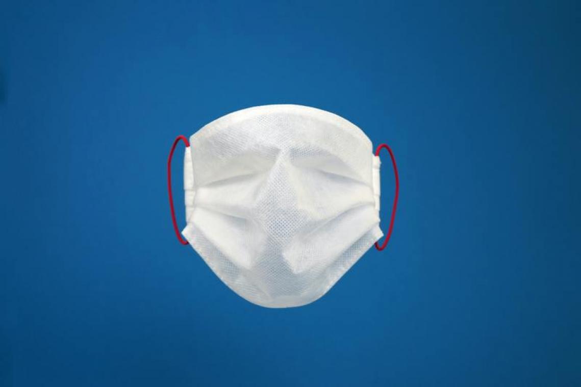 LIFEHACK. Zo maak je van een normaal mondmasker een kindervariant
